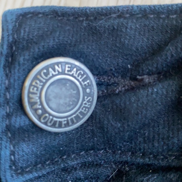 black distressed shorts - Picture 3 of 6